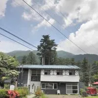 ペンションローザンヌ, hotel em Fujikawaguchiko