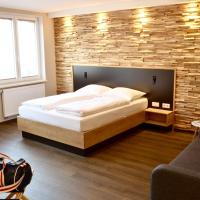 Hotel FIVE، فندق في Altstadt، نورنبرغ