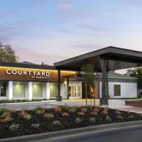 Courtyard by Marriott San Mateo Foster City โรงแรมในฟอสเตอร์ซิตี้