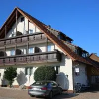 Hotel Garni Alte Post, hotell i Schallbach