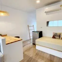 บ้านลำฟาร์มสเตย์แอนด์คาเฟ่ สระบุรี – hotel w mieście Ban Nong Ta Bun