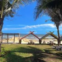 Waikiki Lagi Beach homestay & restaurant, hotel v destinaci La Gi