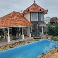 Mercusuar Resort Jepara, hotel a Kesembu