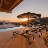 Pleiades Villas Naxos โรงแรมในAgkidia