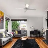 Luxury on Webster Upscale 2BR Close to Hospital, hotelli kohteessa Wendouree