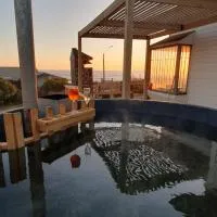 Cabaña con Tinaja a pasos del Mar, hotel di El Quisco