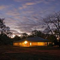 Gundabooka National Park Cottages, hotel near Bourke Airport - BRK, East Toorale
