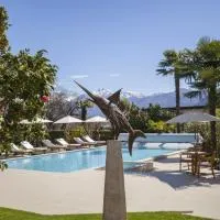 Boutique-Hotel REMORINO, a Lago Maggiore GARDEN RESORT, hotel en Locarno