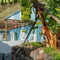 Blue by the Sea House – hotel w mieście Paul do Mar