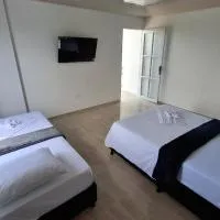 HOTEl LONDON NL, hotel em Fuente de Oro