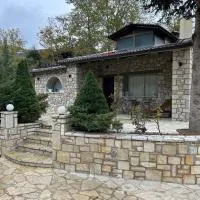 River country, hotell sihtkohas Kalavryta