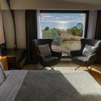 Endless View loft، فندق في Mesimvría