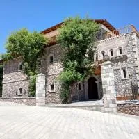 Bujtina Çupa, hotel Klos városában