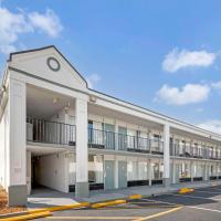 Rodeway Inn, מלון ליד NAS Jacksonville (Towers Field) - NIP, אורנג' פארק