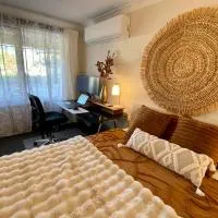 White Rabbit Mountain Guest House, hotel a Mount Beauty