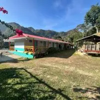 Posada Lili、ササイマのホテル