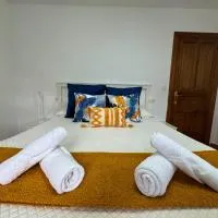 Apartamentos La Mina de Viñón., hotell i Santa Eulalia