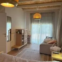 Aviner Guest house 80m- Without garden, hotelli kohteessa Moshav Ramot