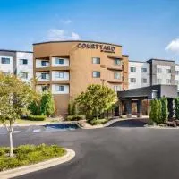 Courtyard by Marriott Columbus Phenix City, хотел в Феникс Сити