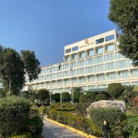 Peshawar Serena Hotel, hotel poblíž Mezinárodní letiště Bacha Khan - PEW, Péšávar
