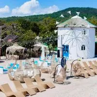 The Beach Calatagan Mediterraneo powered by Cocotel，Calatagan的飯店