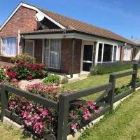 Cozy 2 Bedrooms Lavender Garden House, hotel di Oamaru