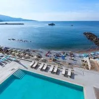 Alimuri Bay Resort, hotel v destinaci Meta