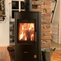 gemütliche rustikale Wohnung mit Kamin und optionalem Whirlpool, hotel a Bad Sobernheim