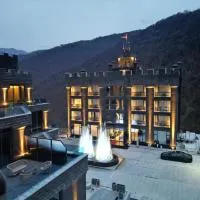 Mounthree, hotell sihtkohas Pʼambak