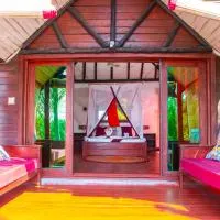 Ampazôny Oasis Lodge โรงแรมในมาฮาจังกา