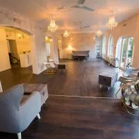 Gray Manor Hotel, hotel u gradu 'Andover'