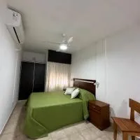 Duplex enfrente al hospital Masvernat con estacionamiento، فندق في Concordia