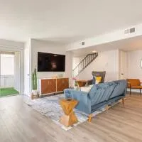Manhattan Beach में, होटल Downtown Manhattan Beach 3 Bed Townhouse Parking