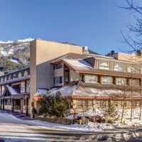 Listel Whistler, a Coast Hotel, hotell i Whistler