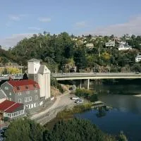 Stillwater Seven: Launceston şehrinde bir otel