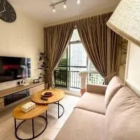 M01 Midas Seri Alam 2BR2B 6pax Wifi600Mbps, hotel v destinaci Masai