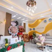 Sunshine Homestay Bạc Liêu, hotel i Bạc Liêu