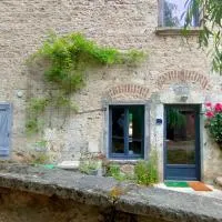 Gîte du Longevent, hotel u gradu Meksimje