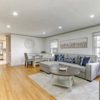 Owls Nest Cozy Westfield Home with Fire Pit, hotel near Barnes Municipal Airport - BAF, Westfield