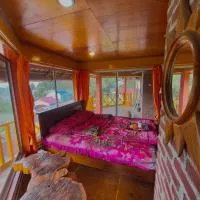 Swindo Homestay 77, Room 11, hotel Berastagiban