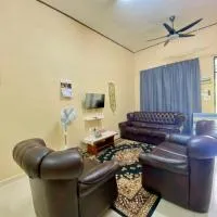 Homestay Nimaza2, hotel i Marang