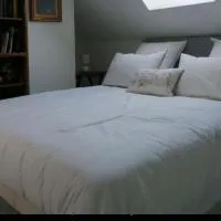 La p'etit maison rose, hotell i Malouy