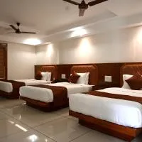 Harley Residency، فندق في كانور