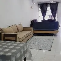 AMAN Homestay Senawang musliim only, hotel em Senawang