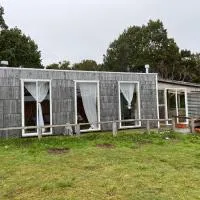 Turismo Los Carbooneros de Pugueñun, hotel in Ancud