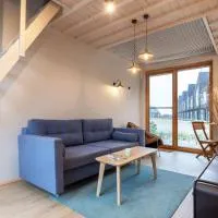 Modern Svencelė Cottage I-Friends and Family, hotelli kohteessa Svencelė