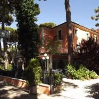 Hotel Boccaccio-free parking-、ミラノ・マリッティマのホテル