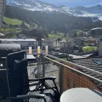 Superspot Ferienwohnung mit Super Aussicht, hotel en Churwalden