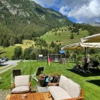 Mi Casa Tu Casa: Brusson şehrinde bir otel