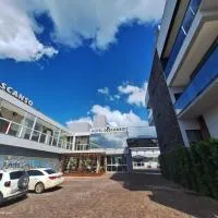Hotel Descanso, hotel u gradu São Miguel dʼOeste